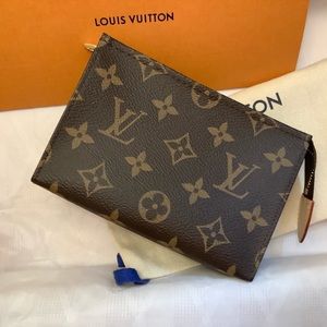 Louis Vuitton Monogram Toiletry Pouch 15